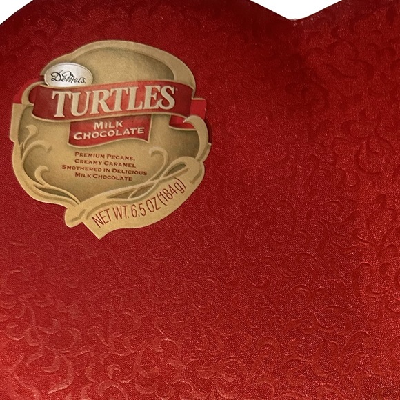 VTG DeMETs TURTLE VALENTINE PADDED SATIN HEART CHOCOLATE BOX 10.25” RED GIFT LUV - Picture 9 of 9